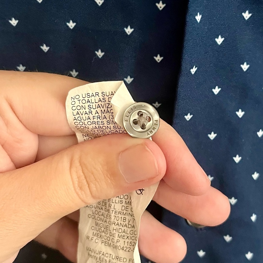 Perry Ellis Short Sleeve Button Down - Picture 8 of 8